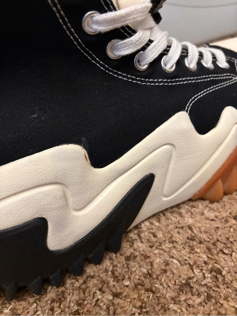 Converse these shoes